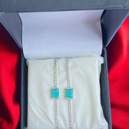 Aqua Bond – Friendship Bracelet Duo