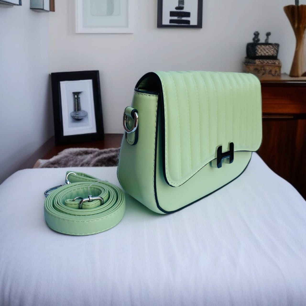 Verde Luxe Crossbody Bag