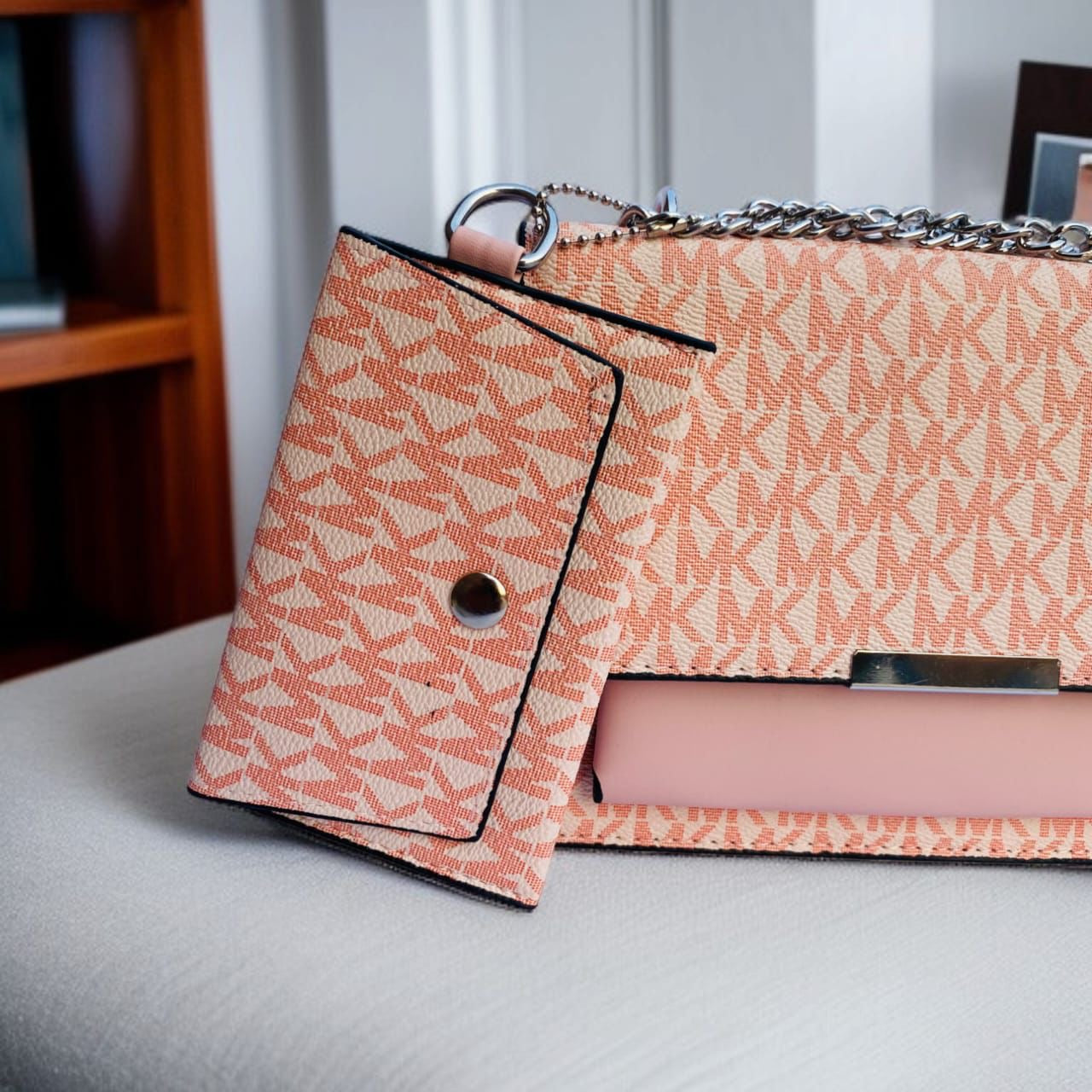 Michael Kors Crossbody Bag